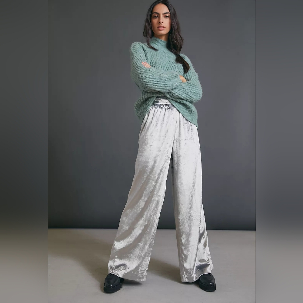 Maeve Anthropologie Anastacia Wide Leg Silver Metallic Velvet Pants In XS